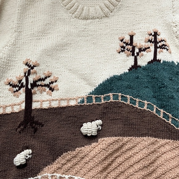 Vintage Kauri Kraft hand knit wool sweater featuring sheep in a pasture - Picture 4 of 12